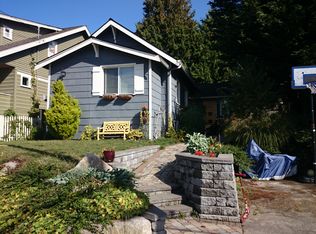 8012 12th Ave NW, Seattle, WA 98117
