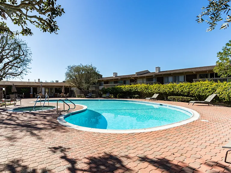 6542 Ocean Crest Dr #C204 — Photo 25