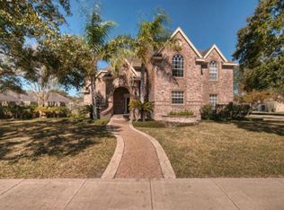 8010 Piedrabuena Dr, Corpus Christi, TX 78414