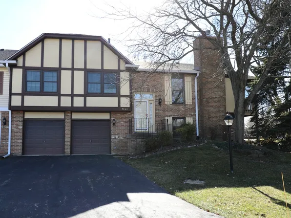 9843 Cambridge Dr, Mokena, IL 60448