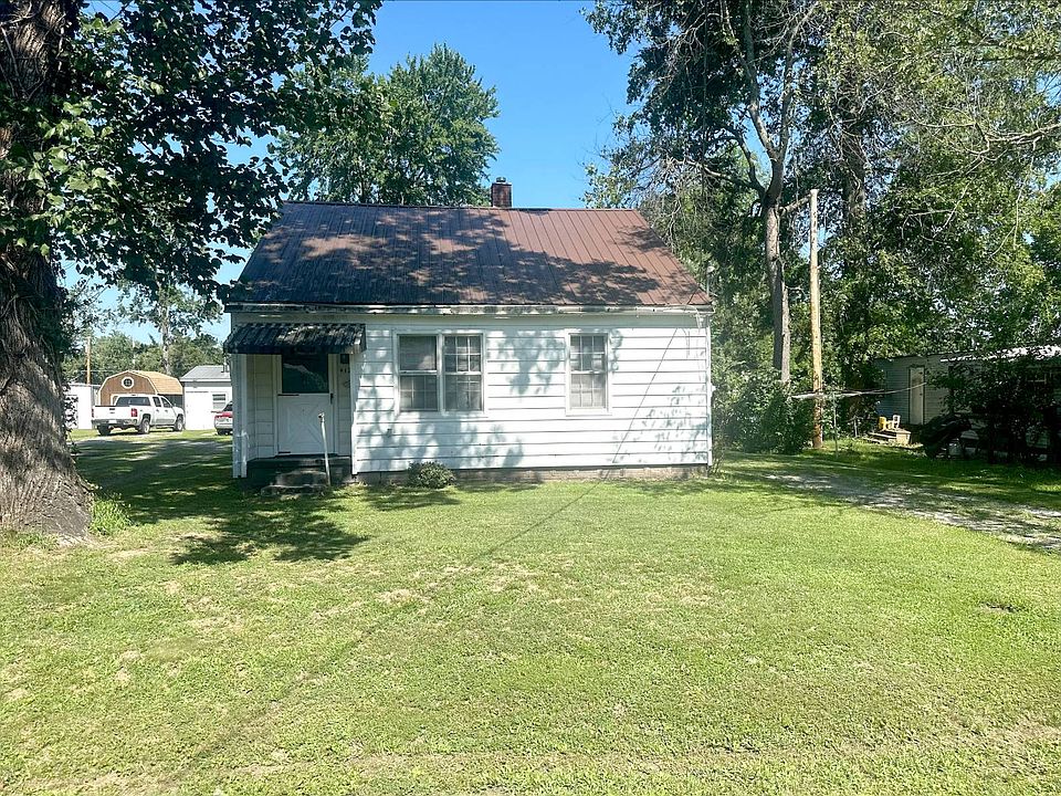 1st image of 912 George St