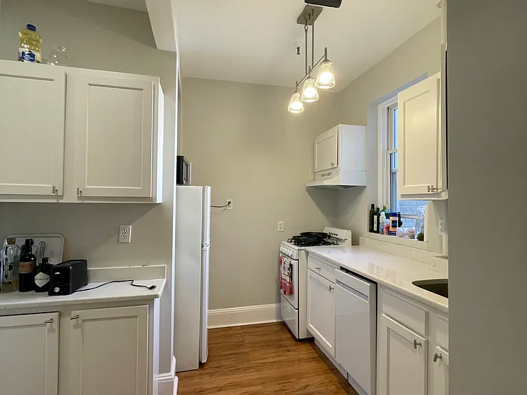 1189 Commonwealth Ave #18 — Photo 1