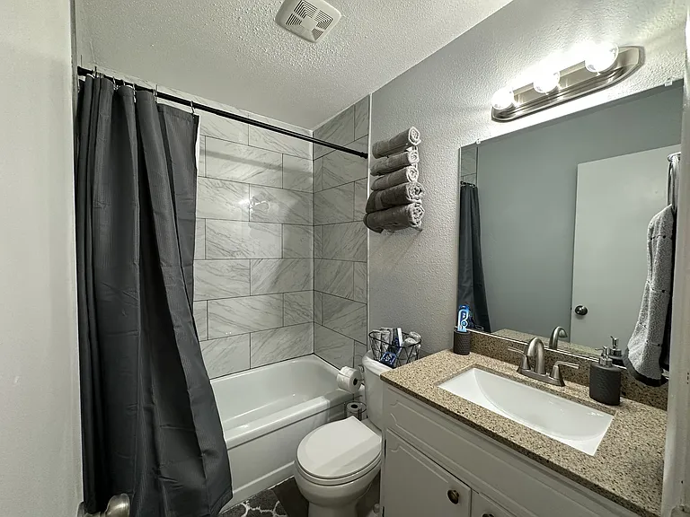 3801 Elizabeth St #3PINEY-10 — Photo 25