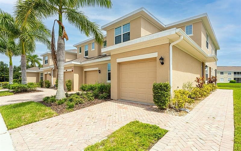 1st image of 8649 Karpeal Dr #5