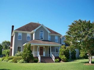 110 Seabreeze Ln, Suffolk, VA 23435