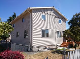 5042 48th Ave SW, Seattle, WA 98136