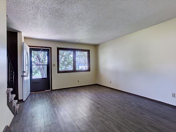 4th image of 2202 4th Ave N #3