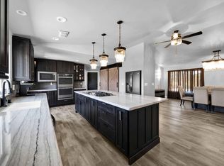 7853 Sans Souci Dr, Redding, CA 96001