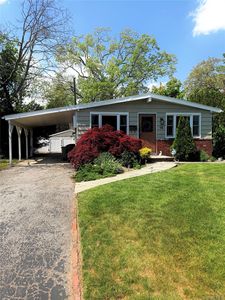 15 Maple Street, West Babylon, NY, 11704