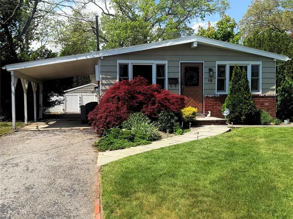 15 Maple Street, West Babylon, NY 11704