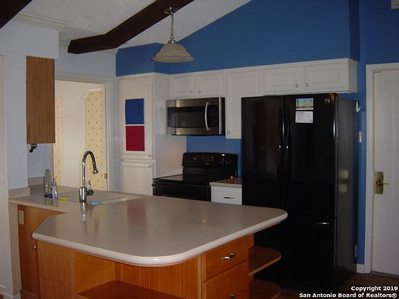 5th image of 4247 Valleyfield St