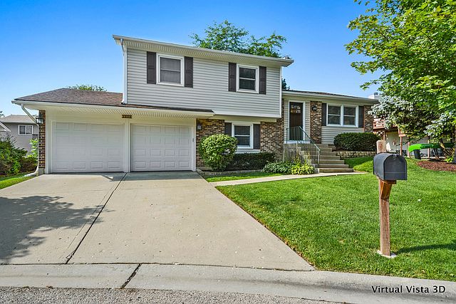 1st image of 1679 Cape Breton Ct