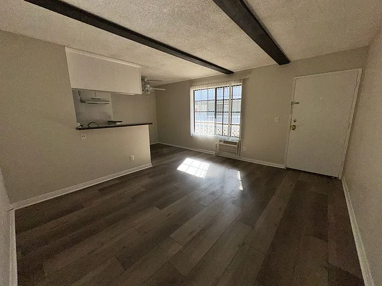Saticoy Carriage House LLC — Photo 11