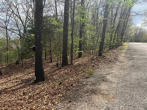 4th image of Lot 11&12 Entry Road