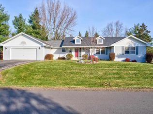 1229 W Briarwood St, Marshfield, WI 54449