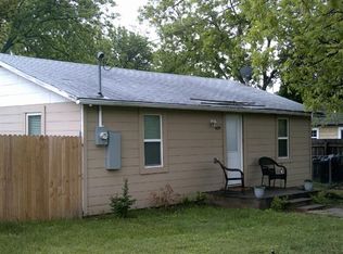 409 College St, Joshua, TX 76058