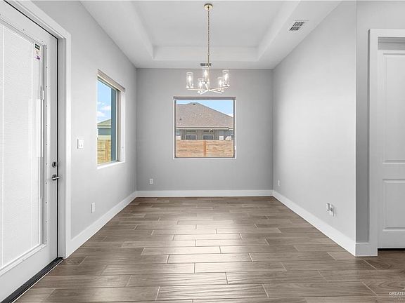 4th image of 3605 Santorini Dr