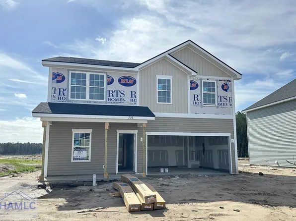 226 Pitchline Dr, Hinesville, GA 31313