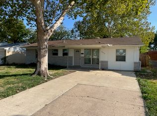 3614 Moon Dr, Mesquite, TX