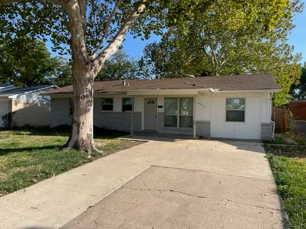 3614 Moon Dr, Mesquite, TX 75150
