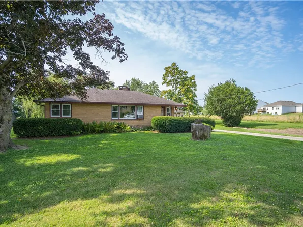 710 Ash St, Carlisle, IA 50047