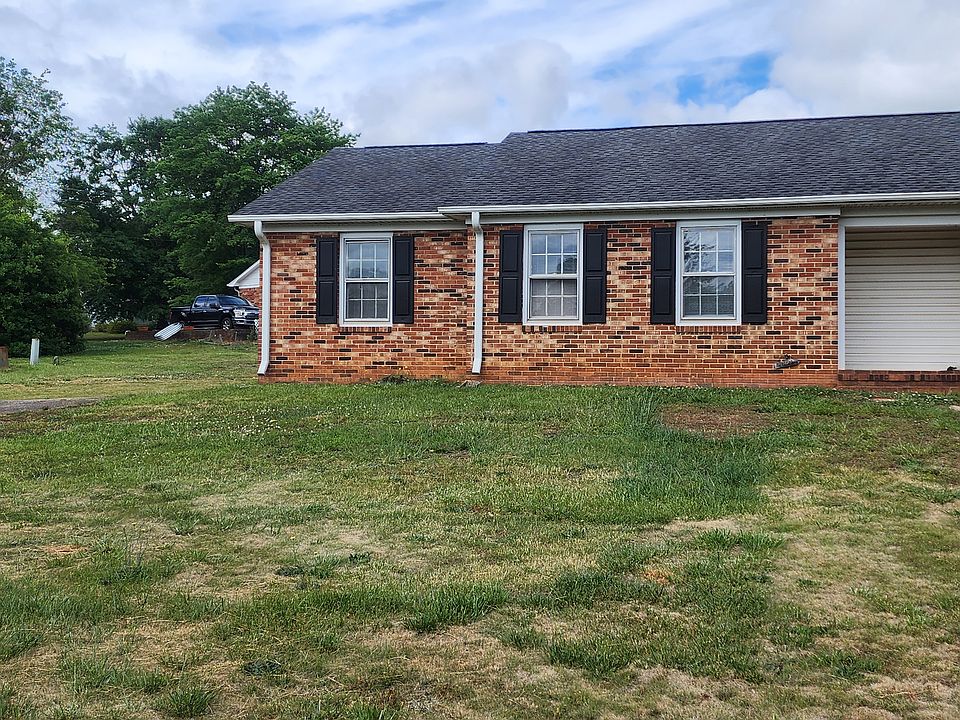 1st image of 3411 Parris Bridge Rd #3411