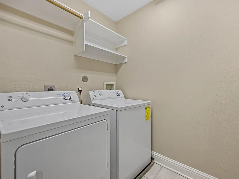 20319 Arbolada Green Ct — Photo 22