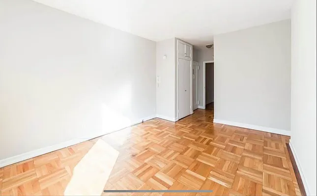 Rented by Compass | media 2