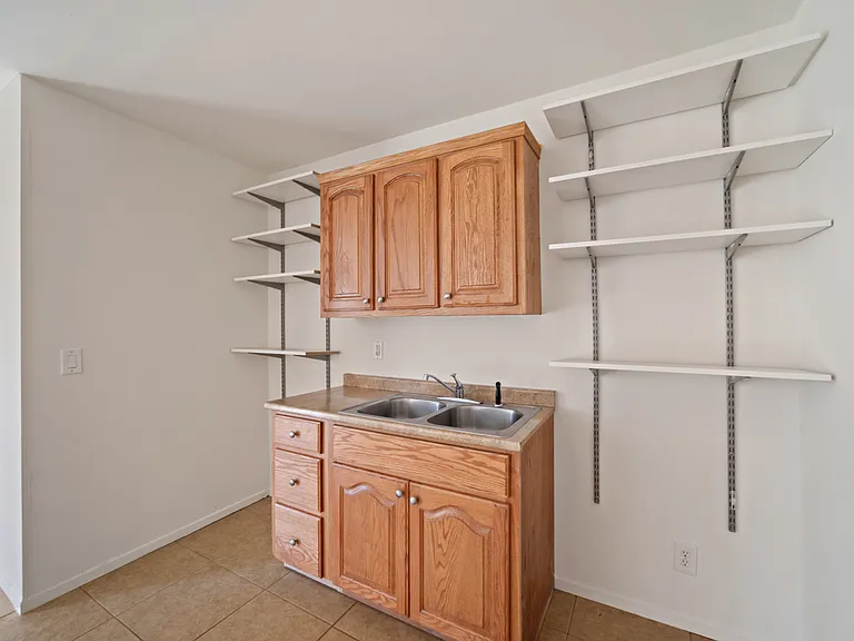 4203 Sunset Dr — Photo 23