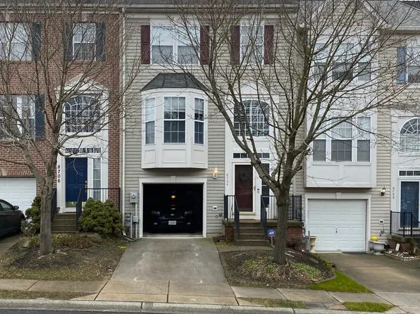 8704 Stonehouse Dr, Ellicott City, MD 21043