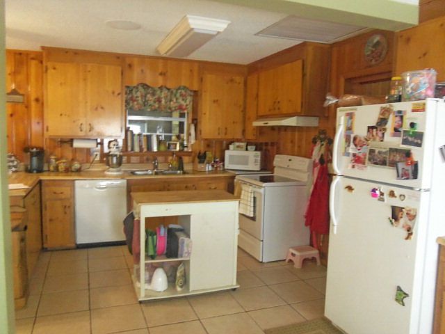 1st image of 708 Diane Ave