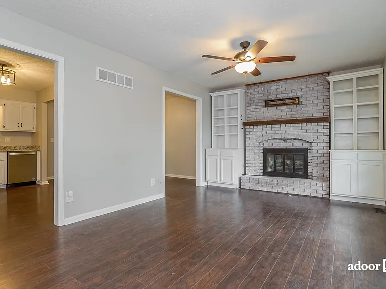 10447 N Cherry Dr — Photo 6