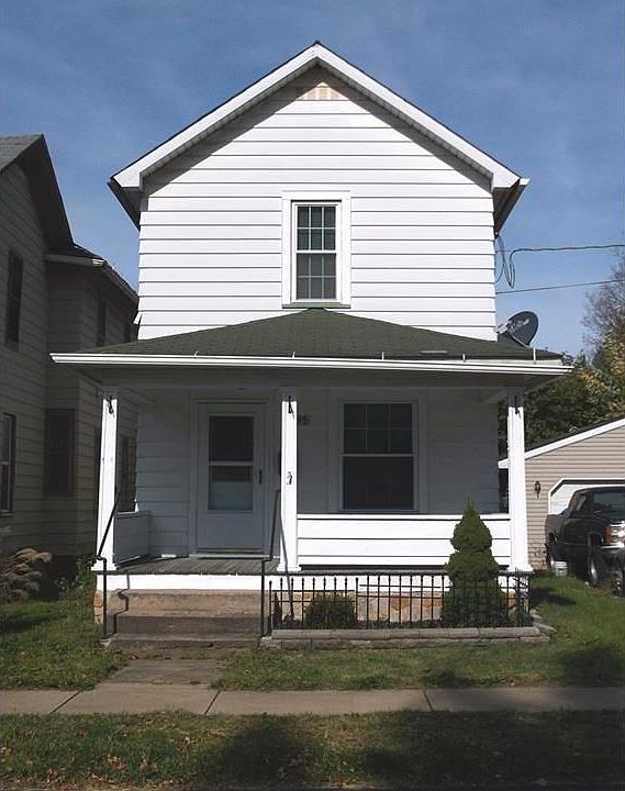 1st image of 395 Columbia St
