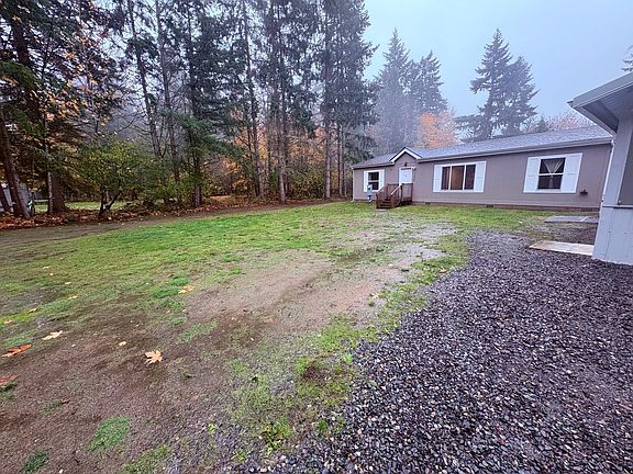 3rd image of 22516 196th St E