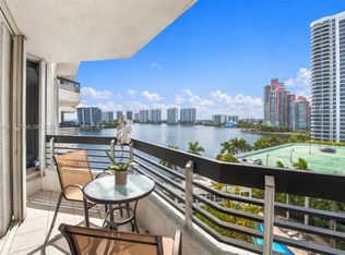 3600 Mystic Pointe Dr APT 903, Aventura, FL 33180