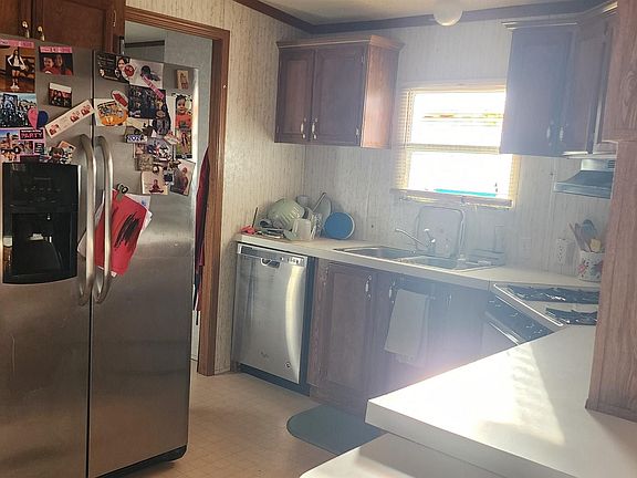 5th image of 1020 Patton Dr