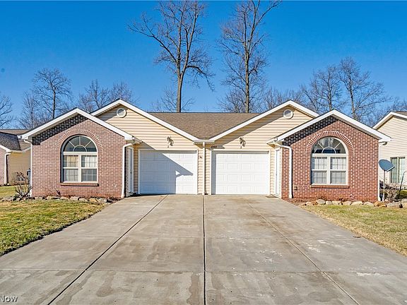 3rd image of 4900 Shadow Oak Dr