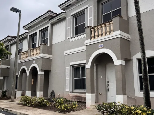 4915 SW 140th Ter #1, Hollywood, FL 33027