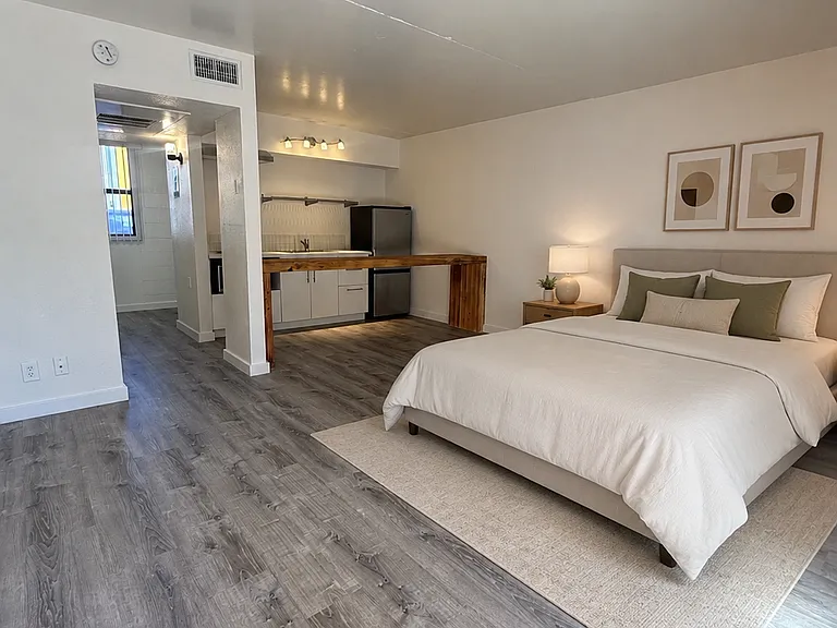Duo Apartments — Photo 22