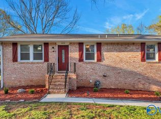 2808 Brett Rd NW, Huntsville, AL 35810