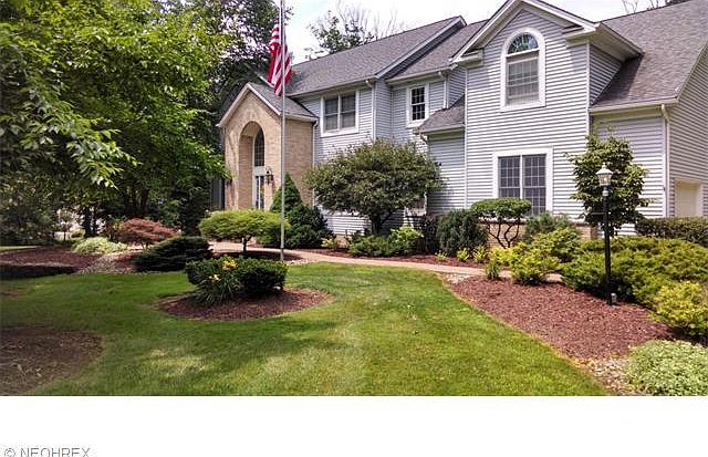 1st image of 16680 Victoria Dr
