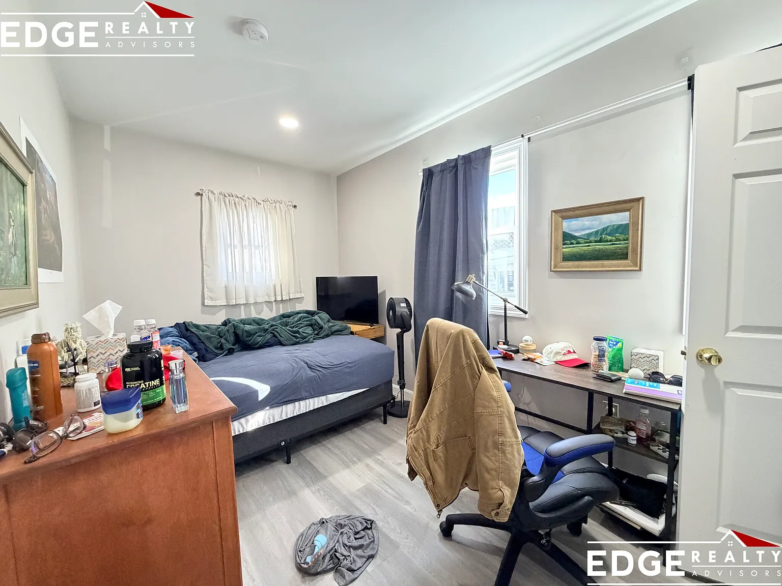 5 bed, 2000 sqft, $6,700 — Photo 3