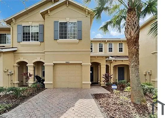 10621 Shady Falls Ct — Photo 1