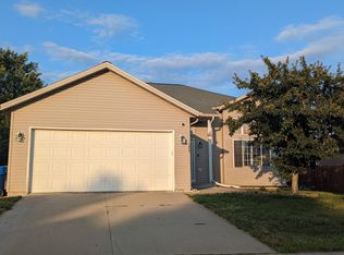 5822 48th Ave NW, Rochester, MN 55901