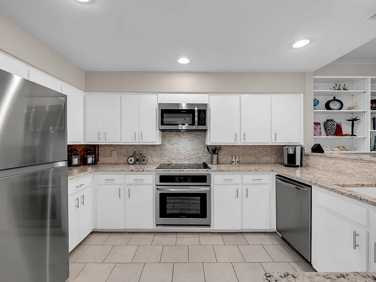 415 Horseshoe Bay North Blvd — Photo 11