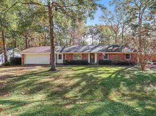 204 Swallow Dr, Brandon, MS 39047