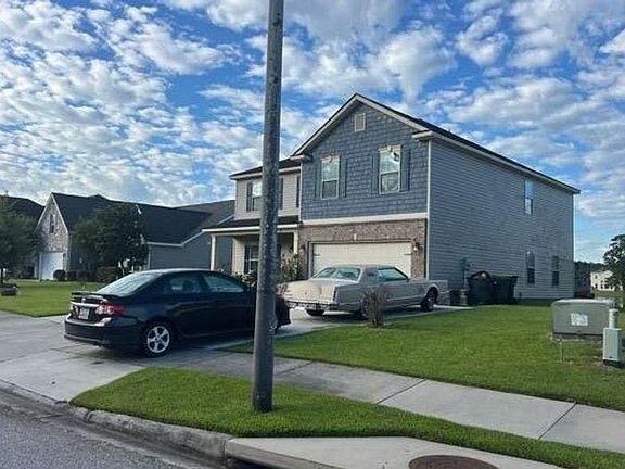 2nd image of 37 Litchfield Dr