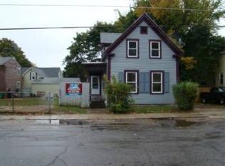 16 Chestnut St, Rochester, NH 03867