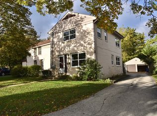 140 Morgan Pl, Highwood, IL