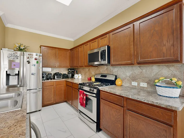 11228 Barn Owl Dr — Photo 8